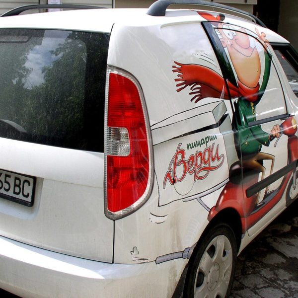 Media Design - vehicle branding with 3M films