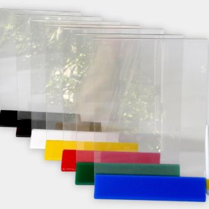 Стойки за реклами и брошури в различни цветове