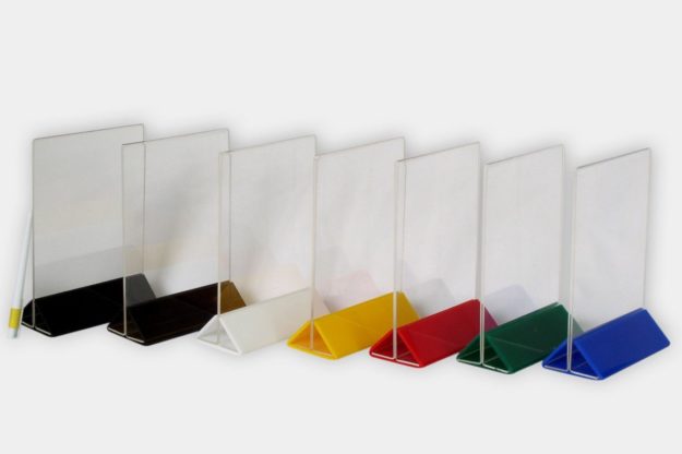 Стойки за брошури, менюта и реклами