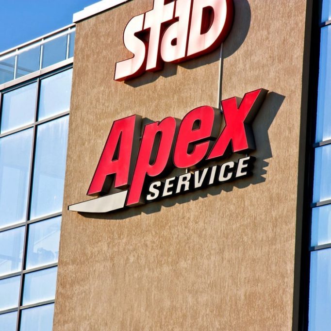 588_Apex-04_feat 588_Apex-04_feat
