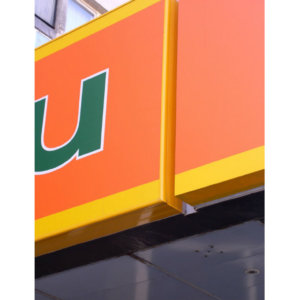 Effective and lasting advertising signage