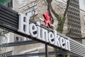 Acrylic channel letters Heineken