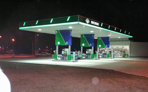 Oil station Micron with illuminated advertising elements