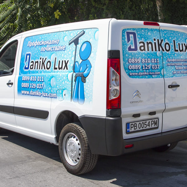 Janiko Lux – vehicle branding Janiko Lux - vehicle branding