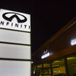 Светещ тотем Infiniti