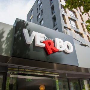 Светещи обемни букви Bar Verbo в Пловдив Светещи обемни букви Bar Verbo в Пловдив
