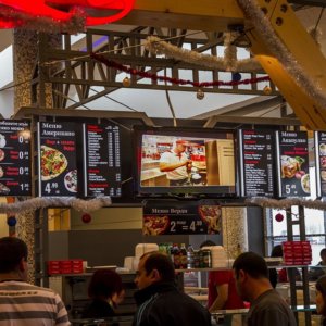 Pizzeria Verdi with new interior advertisement Pizzeria Verdi with new interior advertisement