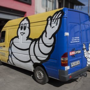 Eurocatena рекламно фолио Брандиране с фолио