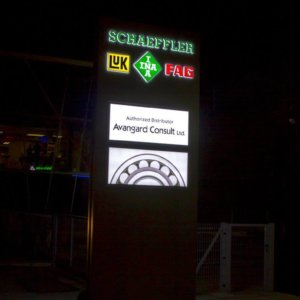 Lasting advertising totem - sign making company Media Design