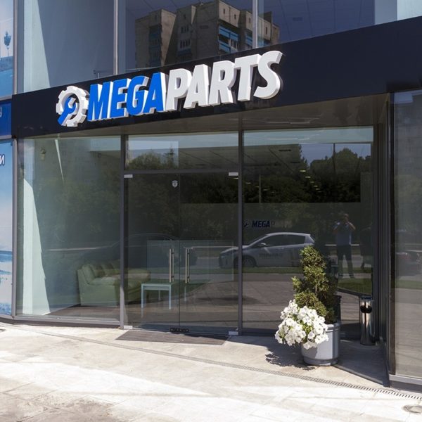 Channel letters Mega Parts acrylic
