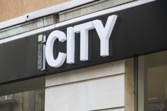 Светещи обемни букви от плексиглас icity в София