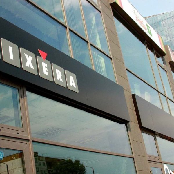 Светещи плексигласови букви Mixera, Пловдив Светещи плексигласови букви Mixera, Пловдив