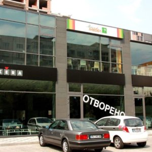 Светещи букви за мебелен магазин Mixera, Пловдив Светещи букви за мебелен магазин Mixera, Пловдив