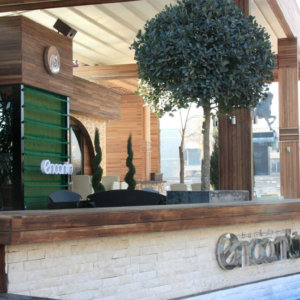 Брандиране на заведение Encanto с букви от неръждавейка | Медия Дизайн