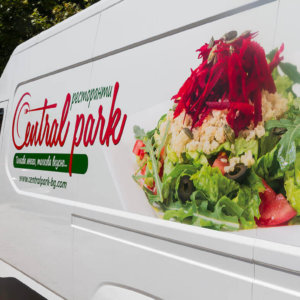 Рекламна графика за бус на ресторанти Central park, Пловдив