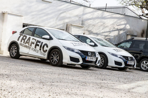 Traffic COT company cars - black self-adhesive reflective film