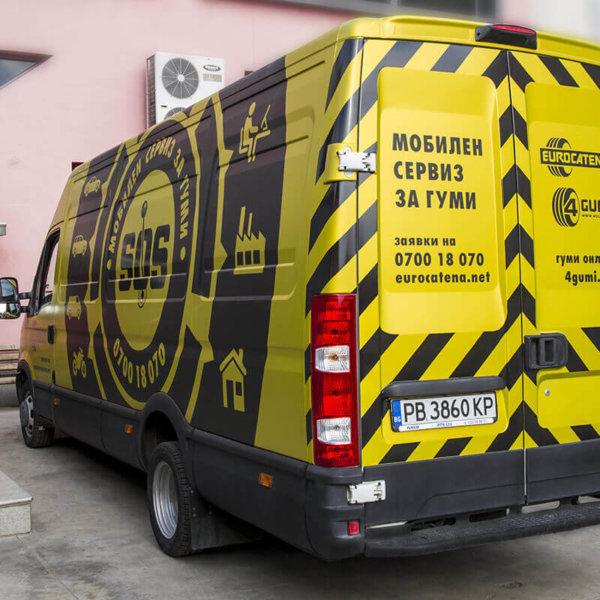 Branding of Eurocatena’s company vehicle Branding of Eurocatena's company vehicle