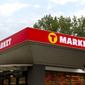 Corner sign with LED lighting Corner sign with LED lighting