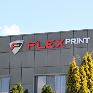 Обемни букви от плексиглас и емблема за фирма Флекспринт ООД Обемни букви от плексиглас и емблема за фирма Флекспринт ООД