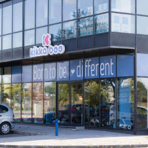 Светещи плексигласови букви Kikka Boo Пловдив