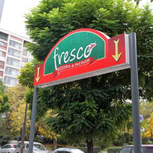 Светещи табели Fresco - с алуминиев профил и винилно платно