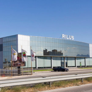 Реклама обемни букви от алурапид Реклама обемни букви от алурапид