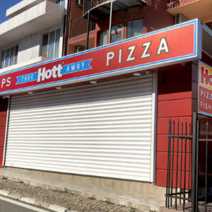 Единадесетметрова светеща Fish & Chips Hott Pizza табела, Свети Влас Единадесетметрова светеща Fish & Chips Hott Pizza табела, Свети Влас