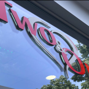 Обемни букви "тип сандвич" от плексиглас