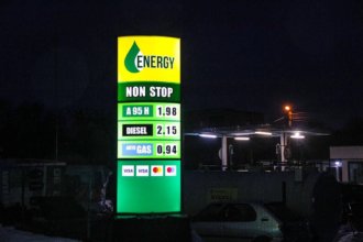 Illuminated totem for gas station Energy Oil with LED modules SloanLED PosterBox 3