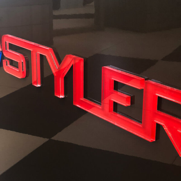 Букви за бюро тип сандвич за магазин на Styler Букви за бюро тип сандвич за магазин на Styler