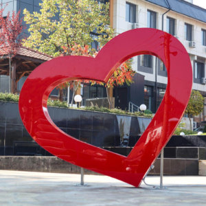 Ефектно светещи сърце - Медия Дизайн