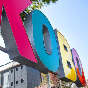 Букви с алурапид за Кирково