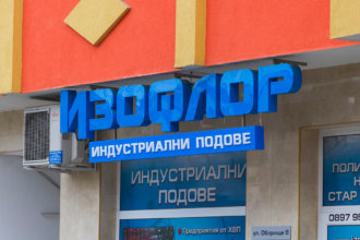 Plexiglass channel letters for Isoflor company