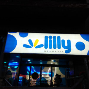 Illuminated ad Pleven - Lilly shop