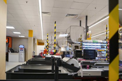 Предпазни паравани в магазини