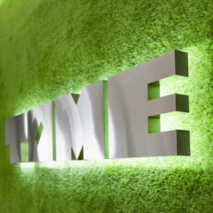 Обемни букви от инокс и G.O.Q. LED осветление Обемни букви от инокс и G.O.Q. LED осветление