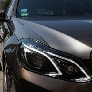 Частично облепяне на кола Mercedes-Benz