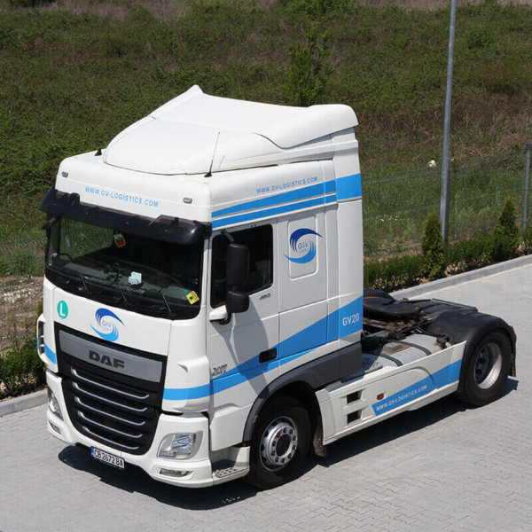 Брандиране на влекач – G&V Logistics Брандиране на влекач - G&V Logistics