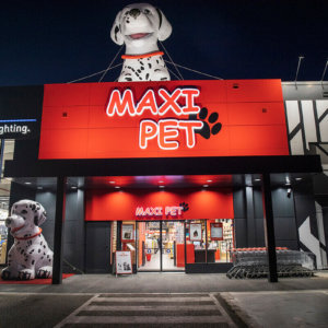 Acrylic channel letters - MAXI PET, Varna