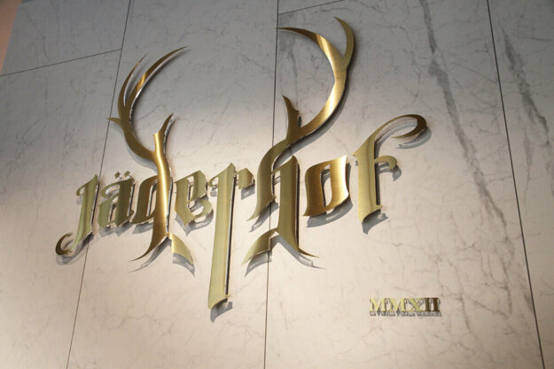 Еxquisite embossed letters sandwich type from golden stainless steel - Hotel Jagerhof