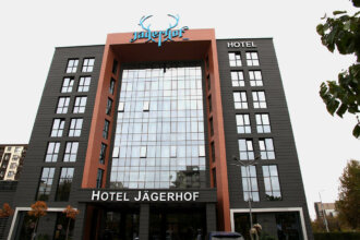 Hotel Jagerhof, Plovdiv - Illuminated channel letters
