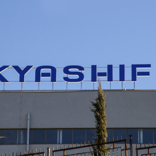 Kyashif – Channel letters with Alurapid system Illuminated channel letters for rooftop advertising - Kyashif