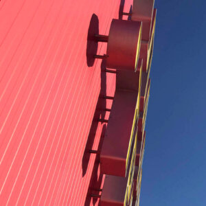 Обемни букви с лице от плексиглас и страници от алуминий - Транс Кикьов