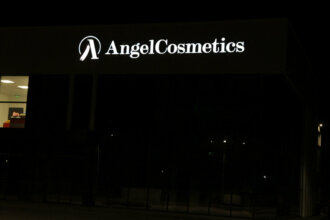 Светещи обемни букви - Angel Cosmetics