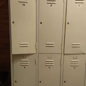 Облепяне на шкафчета в съблекалня – Shido fitness, София, преди Облепяне на шкафчета - Shido fitness, София