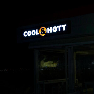 Illuminated composite panel sign for Cool&Hott, St Vlas Illuminated composite panel sign for Cool&Hott, St Vlas