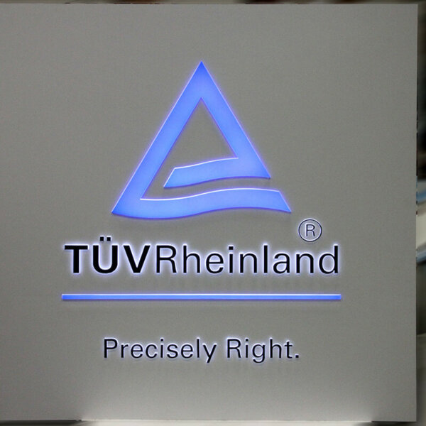 Светеща табела с вградени букви - TUV Rheinland Bulgaria