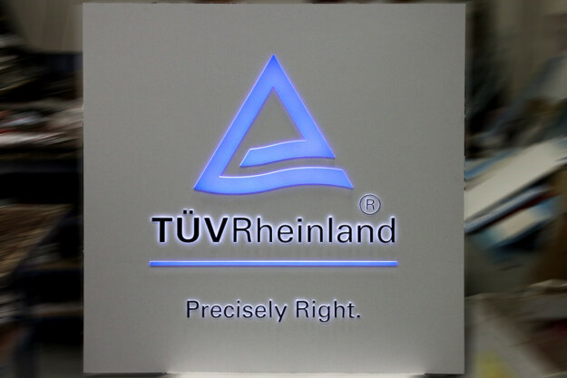 Illuminated acrylic face sign - TUV Rheinland