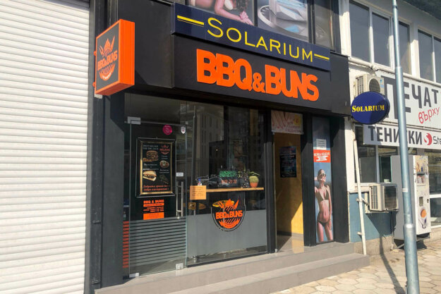 Overall branding BBQ & Buns restaurant, Plovdiv
