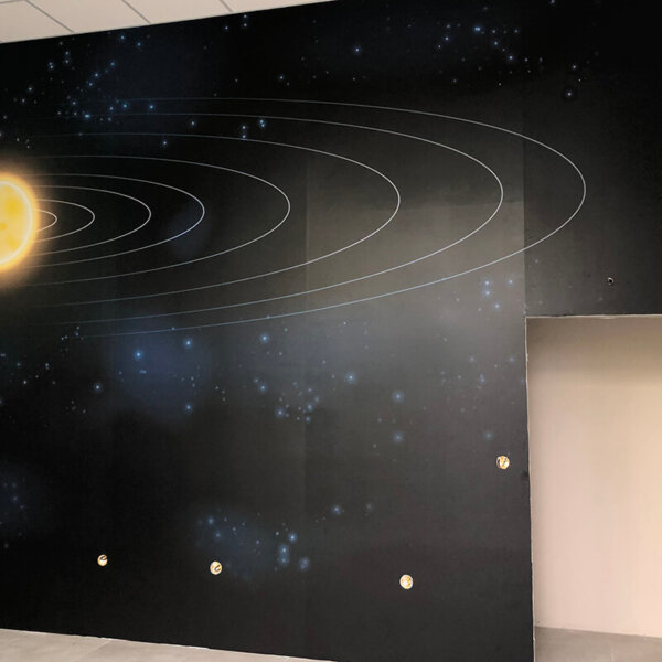 Wrapping a wall with self-adhesive film by Media Design Advertising Agency, after Облепяне на стена със самозалепващо фолио - снимка след